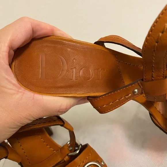 Authentic Dior heels - Picture 8 of 10